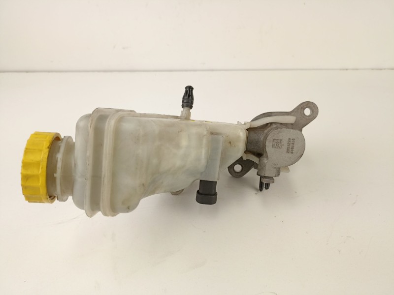 Recambio de bomba de freno fiat punto 1.3 jtd (74,78cv) [2008] para fiat punto 1.3 jtd referencia OEM IAM 204Y21766  