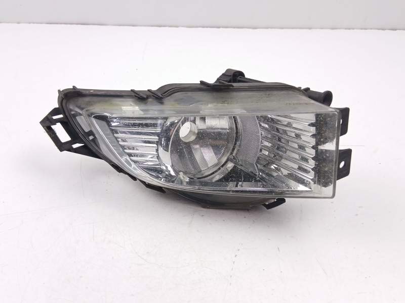 Recambio de antiniebla izquierdo para opel insignia a (g09) 2.0 cdti (68) referencia OEM IAM 13226828  