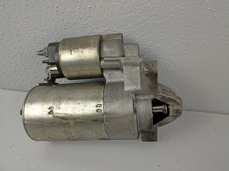 Recambio de motor arranque para citroen c 4 1.4 g referencia OEM IAM 0001112041BOSCH  