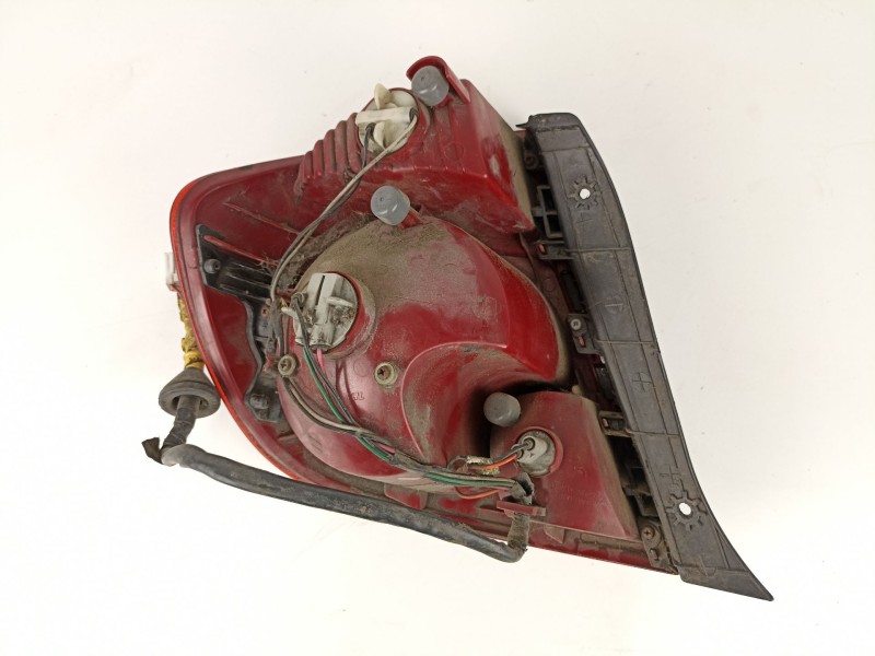 Recambio de piloto trasero derecho para hyundai accent 1.5 td 3 cilindros referencia OEM IAM   