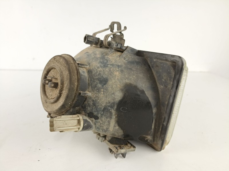 Recambio de faro derecho para ford courier 1.3 g referencia OEM IAM 6192993  