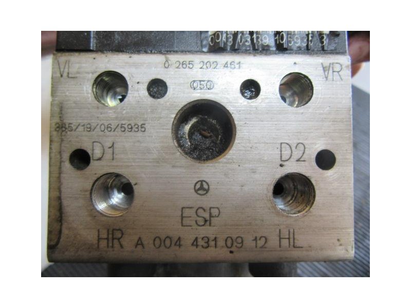 Recambio de bomba inyec. diesel : m. benz vaneo : 1.7 cdi [2003] para m. benz vaneo 1.7 cdi referencia OEM IAM A6110700501  