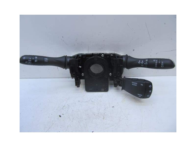 Recambio de mando luces y limpias para renault kadjar (ha_, hl_) 1.5 blue dci 115 referencia OEM IAM 255678341R  