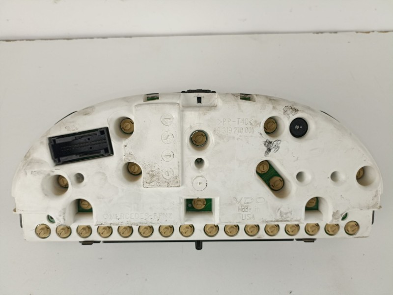 Recambio de cuadro instrumentos para m. benz ml 320 g-112942 163 referencia OEM IAM A1635402047  