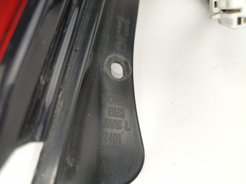 Recambio de piloto trasero izquierdo para hyundai atos (mx) 1.0 cat referencia OEM IAM 9241006  