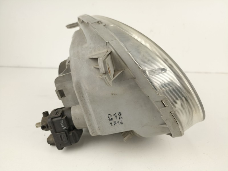 Recambio de faro izquierdo para hyundai atos (mx) 1.0 cat referencia OEM IAM 9210206  