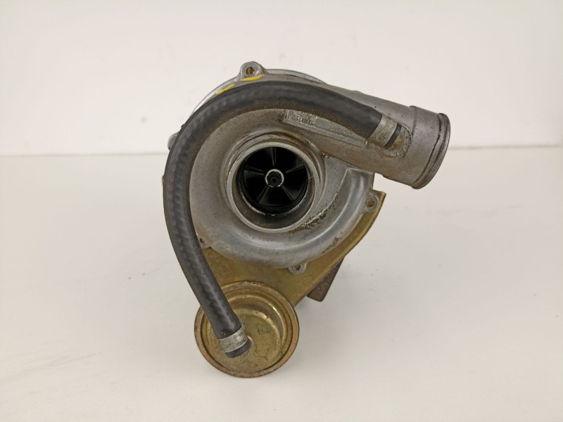 Recambio de turbo alfa romeo 146 19 d ar67501 8976cv 5p 1996 para alfa romeo 146 1.9 d -ar67501 referencia OEM IAM 7617463  