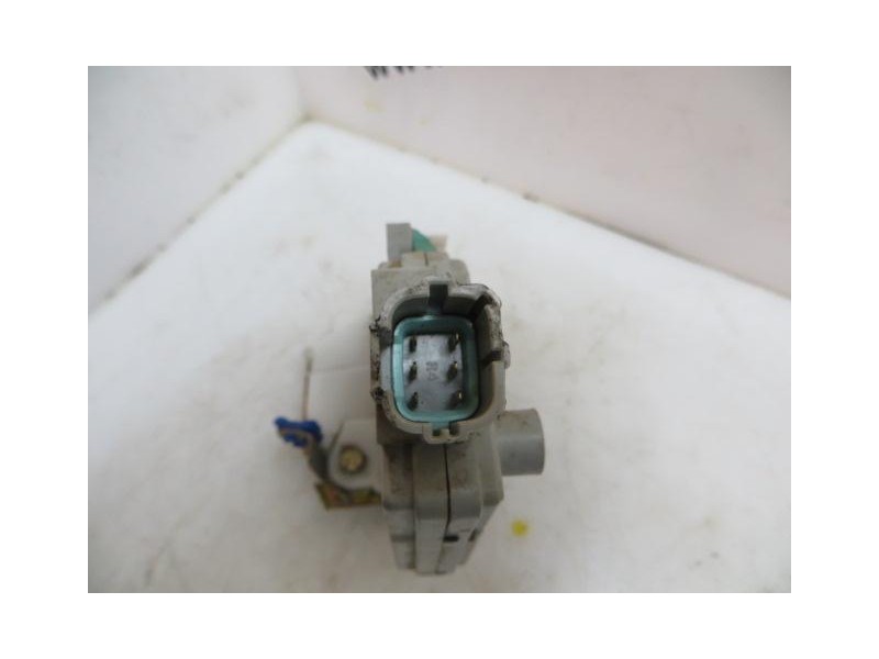 Recambio de cerradura pta. tras. dch. : nissan primera : 2.0 td -cd20turbo (89,76cv)5p [1998] para nissan primera 2.0 td -cd20tu