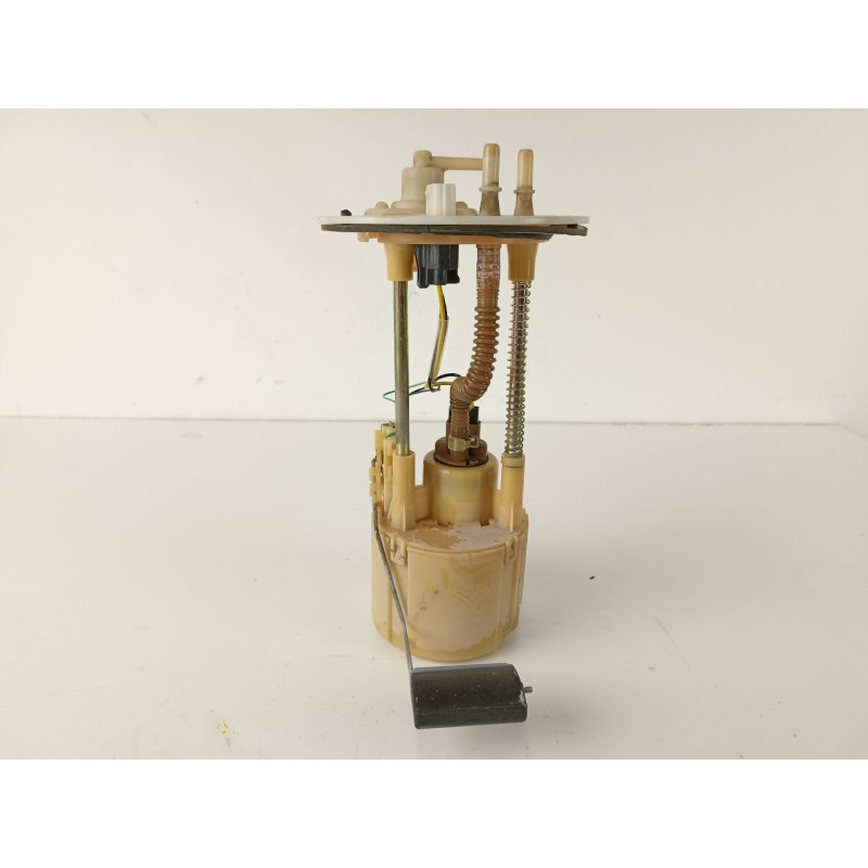 Recambio de bomba combustible aforador para hyundai atos 1.0 g referencia OEM IAM 3111002000  