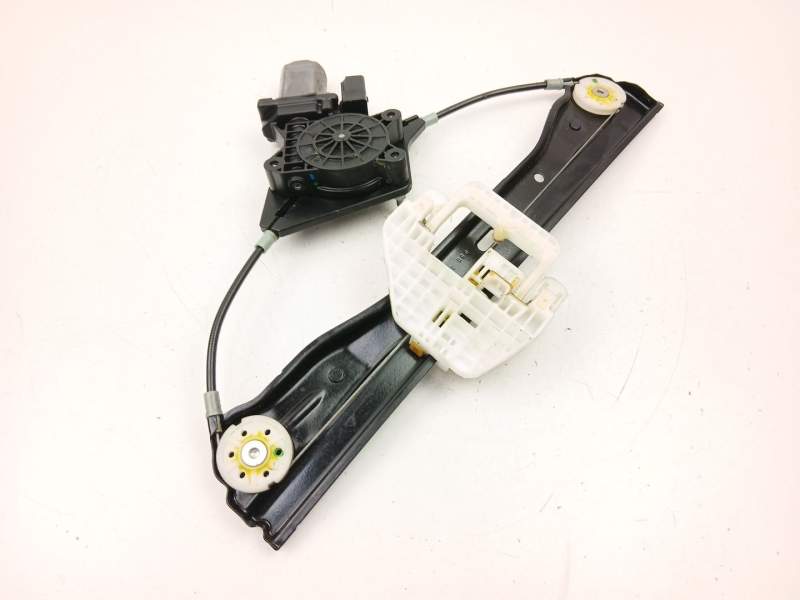 Recambio de elevalunas trasero derecho para mini mini countryman (r60) cooper sd referencia OEM IAM 9800636  
