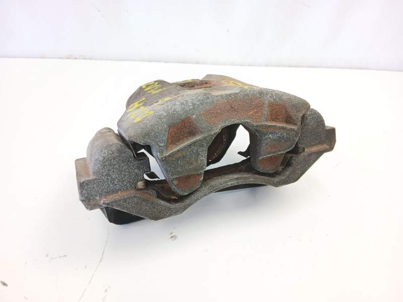 Recambio de pinza freno delantera derecha para mazda 6 berlina (gg) 2.0 crtd 136 active (4-ptas.) referencia OEM IAM GJ6E3361XB 