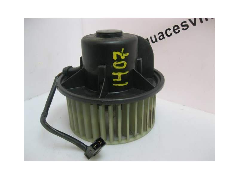 Recambio de motor calefaccion para volkswagen passat 1.8 g-pb 4p referencia OEM IAM 893819021  