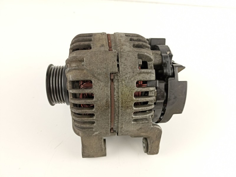Recambio de alternador para opel astra h berlina 1.4 16v referencia OEM IAM 6204258 0124425024 