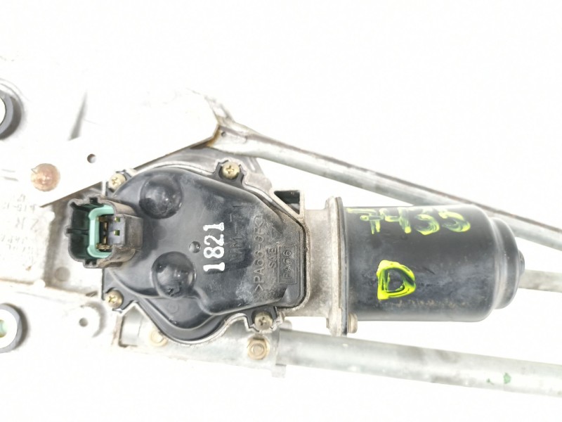 Recambio de motor limpia delantero para nissan x-trail 2.2 td referencia OEM IAM 288108H300  