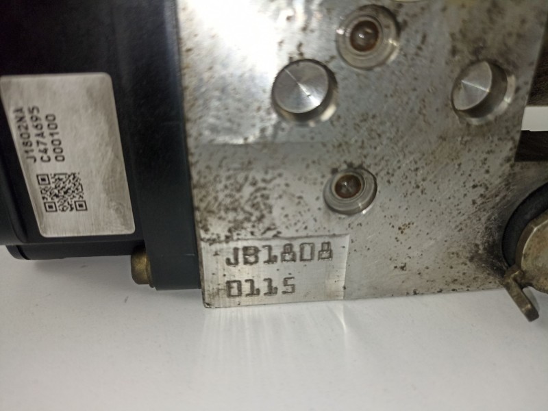 Recambio de abs para nissan x-trail 2.2 td referencia OEM IAM 47600AR005 181OE0004 