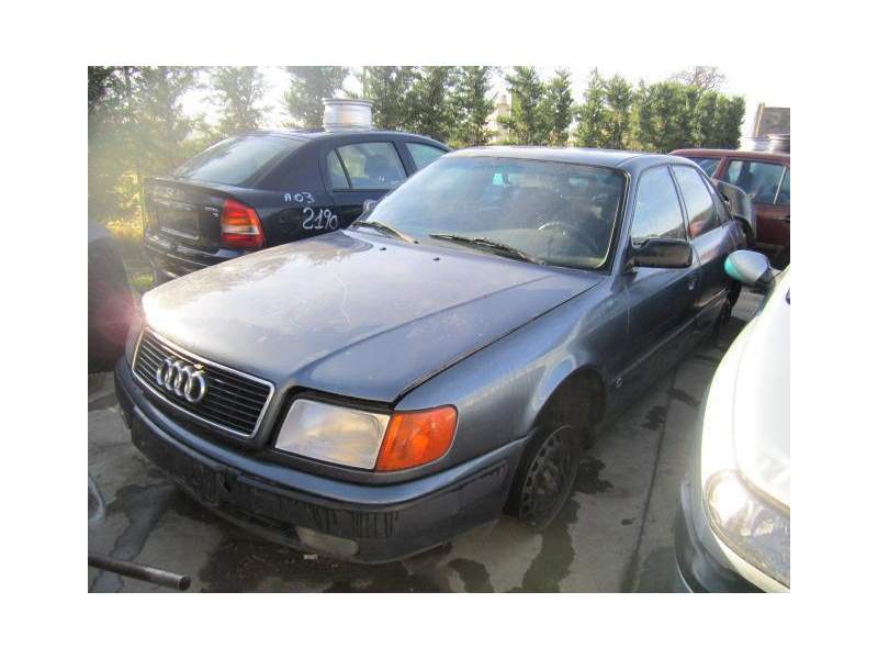 AUDI 100