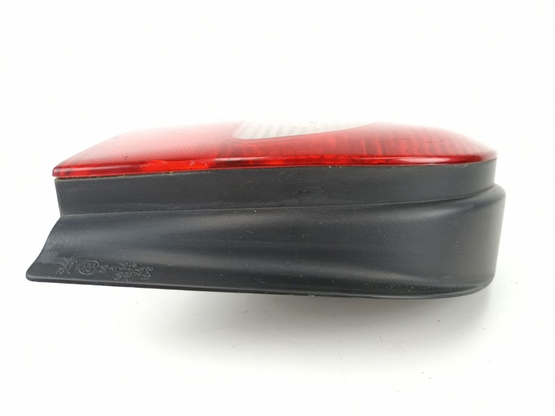 Recambio de piloto trasero izquierdo para renault scenic 1.6 g referencia OEM IAM 7700428054 23410102 