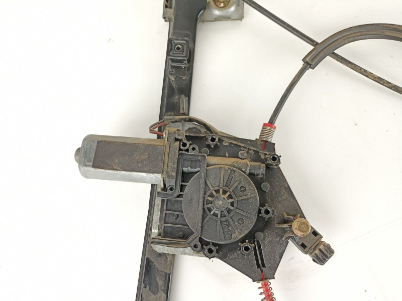 Recambio de elevalunas delantero derecho para opel astra 1.7 cdti referencia OEM IAM 6207116 851795 