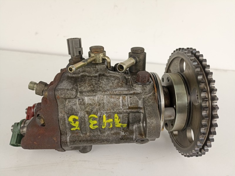 Recambio de bomba inyectora diesel para nissan x-trail 2.2 td referencia OEM IAM 167008H800 09730000504 