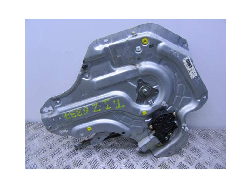 Recambio de elevalunas trasero izquierdo para hyundai elantra iii (xd) 1.6 referencia OEM IAM 824502D001  