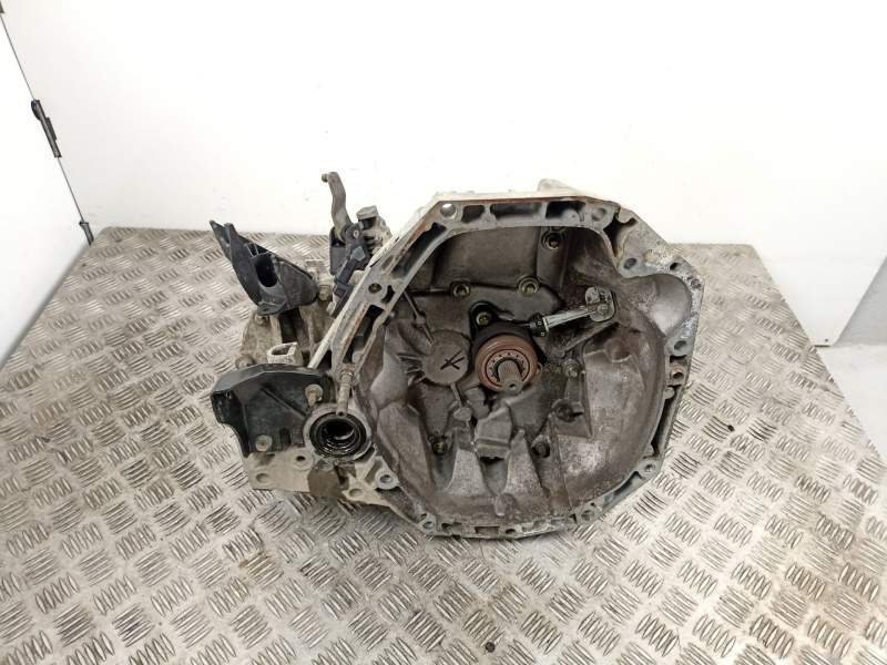 Recambio de caja cambios 5v turbo diesel para renault clio iii (br0/1, cr0/1) 1.5 dci (c/br0g, c/br1g) referencia OEM IAM JH3141