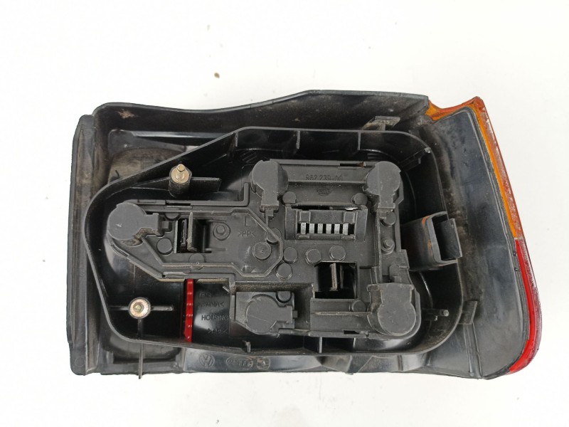 Recambio de piloto trasero izquierdo para seat ibiza 1.9 d referencia OEM IAM 6K6945111B A2810881 