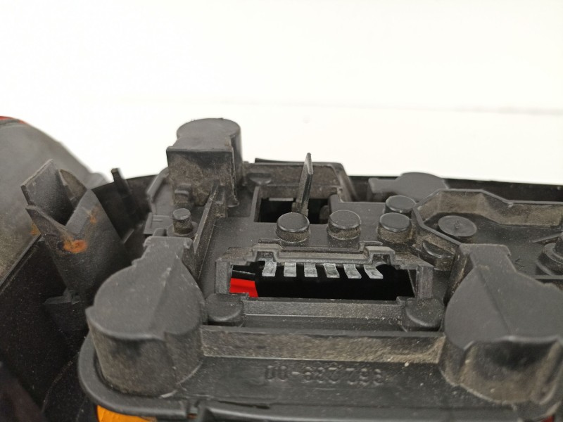 Recambio de piloto trasero izquierdo para seat ibiza 1.9 d referencia OEM IAM 6K6945111B A2810881 