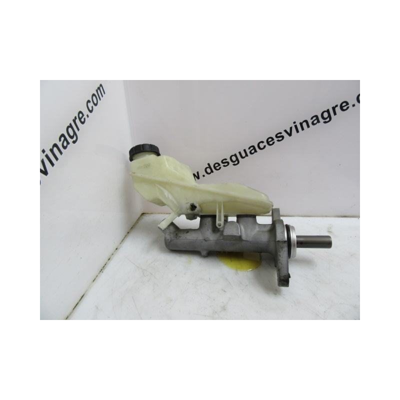 Recambio de bomba de freno : toyota corolla : 1.6 g (110,13cv) 3p [2004] para toyota corolla 1.6 g referencia OEM IAM   