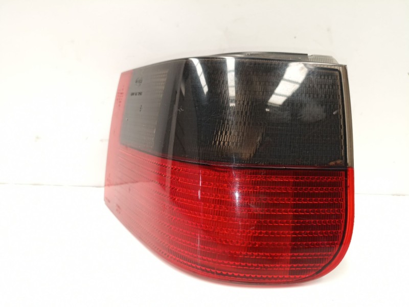 Recambio de piloto trasero derecho para seat ibiza (6k) 1.6 referencia OEM IAM 6K6945112B 96224000 