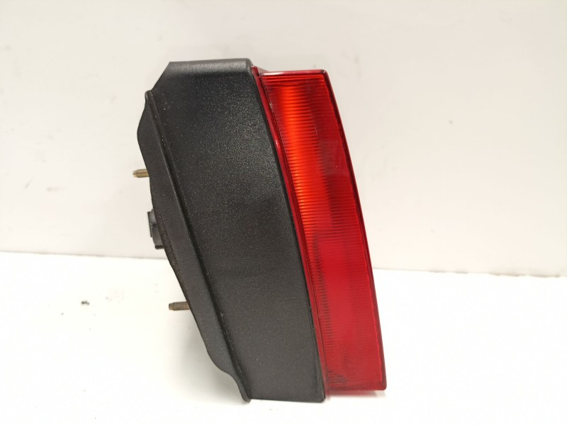 Recambio de piloto trasero derecho para seat ibiza (6k) 1.6 referencia OEM IAM 6K6945112B 96224000 