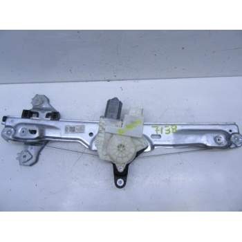 ELEVALUNAS DELANTERO DERECHO 807206317R 
