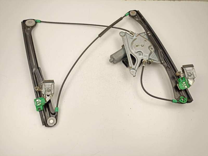 Recambio de elevalunas delantero derecho para audi a4 b5 (8d2) 1.9 tdi referencia OEM IAM 8D0837398D  