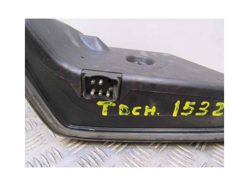 Recambio de piloto trasero dch. : m. benz 260 : 2.5g 103.940-gasolina (160,48cv) [1986] para m. benz 260 2.5g 103.940-gasolina r