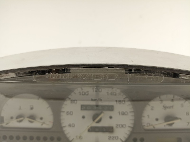 Recambio de cuadro instrumentos para seat toledo 1.8 g referencia OEM IAM 1L0919033BE3ZY 110008635003 