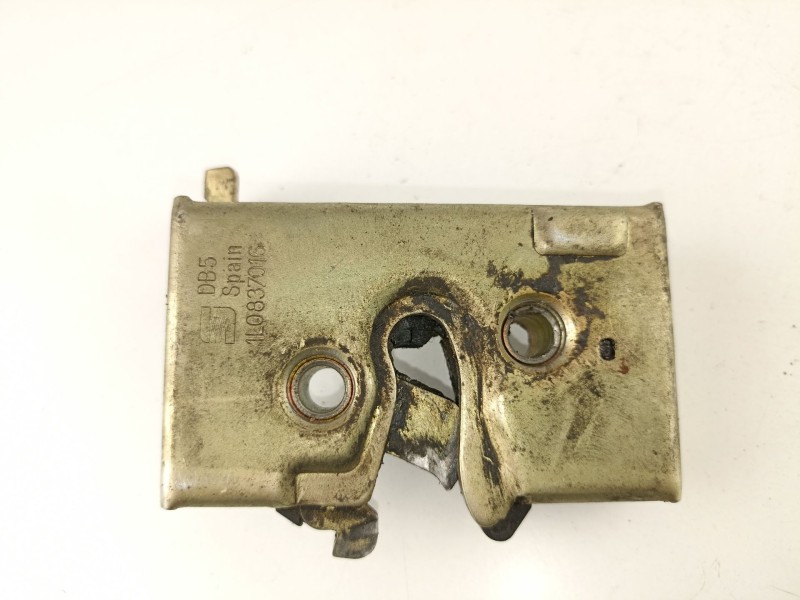 Recambio de cerradura puerta delantera derecha para seat toledo 1.8 g -ad2 referencia OEM IAM 1L0837016  
