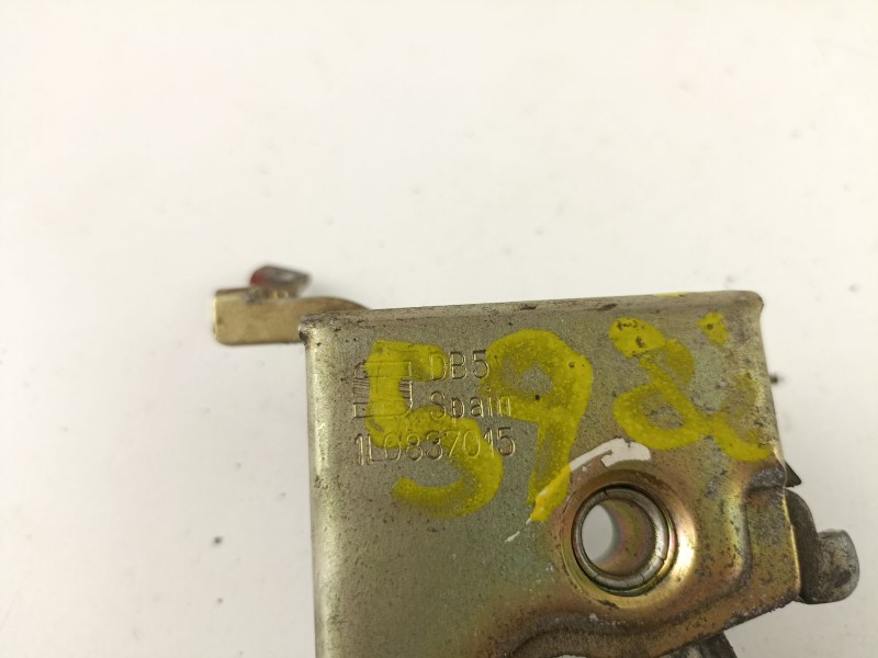 Recambio de cerradura puerta delantera izquierda para seat toledo 1.8 g -ad2 referencia OEM IAM 1L0837015  