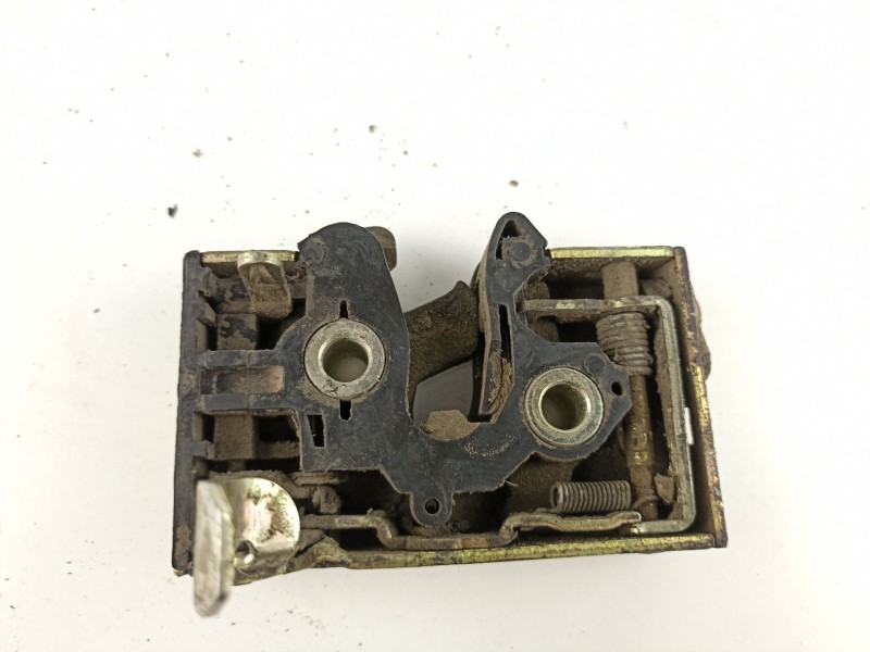 Recambio de cerradura puerta trasera derecha para seat toledo 1.8 g -ad2 referencia OEM IAM 1L0839016  