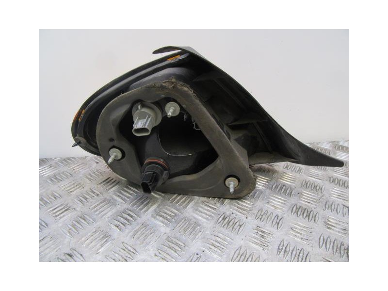 Recambio de piloto trasero dch. : chrysler neon : 2.0 g (133,24cv) [2002] para chrysler neon 2.0 g referencia OEM IAM   