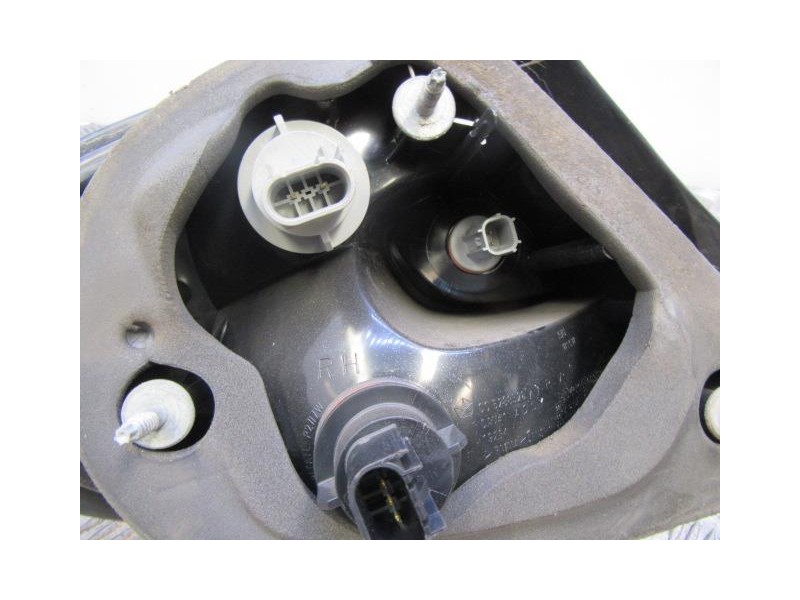 Recambio de piloto trasero dch. : chrysler neon : 2.0 g (133,24cv) [2002] para chrysler neon 2.0 g referencia OEM IAM   