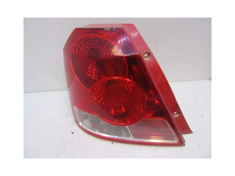 Recambio de piloto trasero izquierdo para daewoo kalos (klas) 1.4 referencia OEM IAM 96540268  
