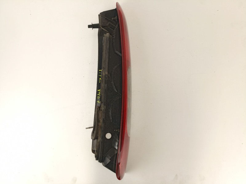 Recambio de piloto trasero izquierdo para ford focus c-max 2.0 tdci referencia OEM IAM 1347455  