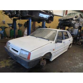 LADA SAMARA de desguace