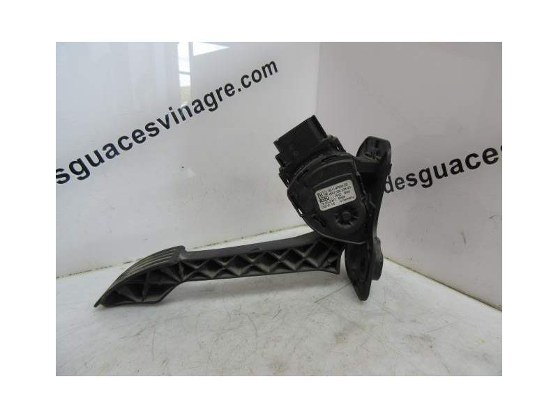 Recambio de potenciometro aceleracion para ford transit 2.4 td referencia OEM IAM 6C119F836CB  