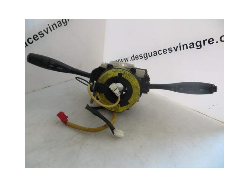 Recambio de mando luces y limpias para mitsubishi carisma 1.9 d -f8qt referencia OEM IAM LOS DOS  