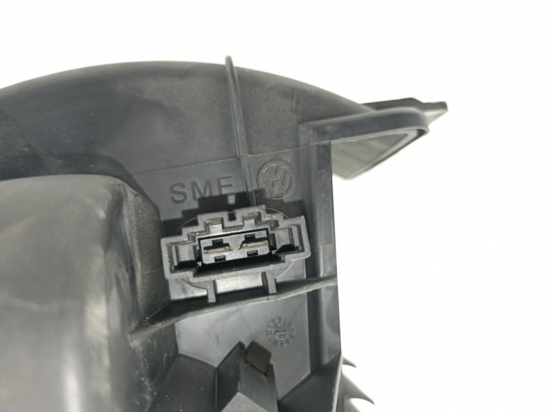 Recambio de motor calefaccion para volkswagen transporter 1.9 tdi referencia OEM IAM 7H1959802  