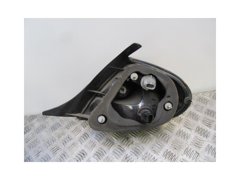 Recambio de piloto trasero izq. : chrysler neon : 2.0 g (133,24cv) [2002] para chrysler neon 2.0 g referencia OEM IAM   