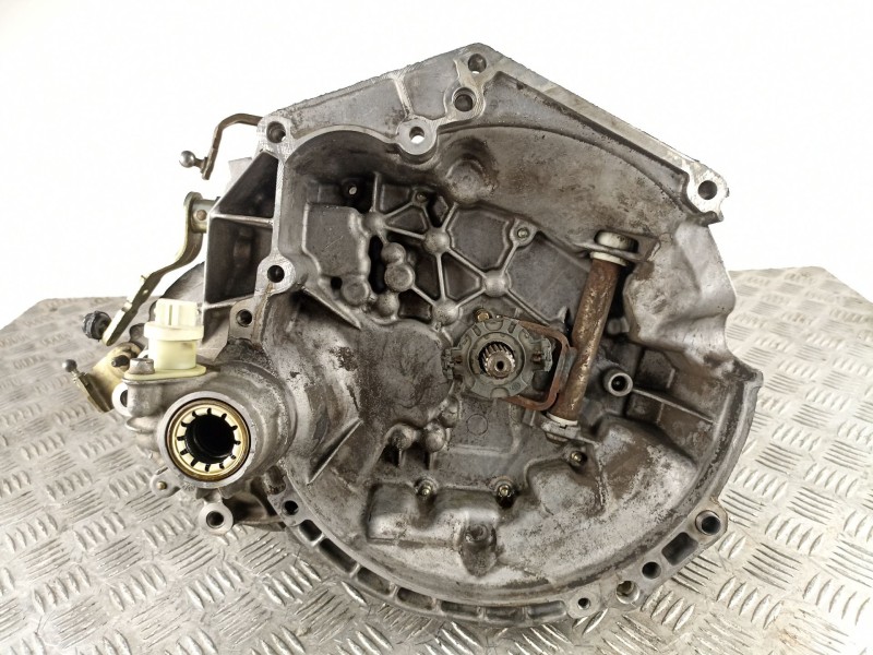 Recambio de caja cambios 5v diesel para citroen saxo 1.5 d seduction referencia OEM IAM 20CE280072061  