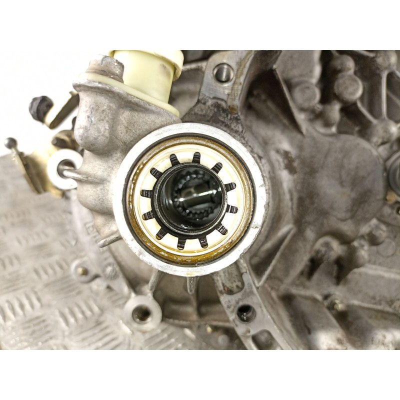 Recambio de caja cambios 5v diesel para citroen saxo 1.5 d seduction referencia OEM IAM 20CE280072061  