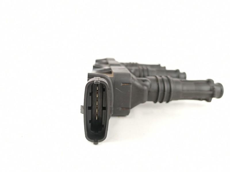 Recambio de bobina para opel corsa 1.0 g referencia OEM IAM 90543059 0221503014 