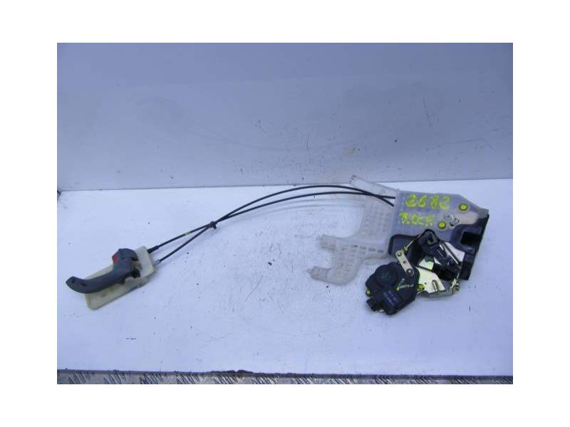 Recambio de cerradura puerta trasera derecha para hyundai tucson 2.0 td -4ea referencia OEM IAM 814202E000  